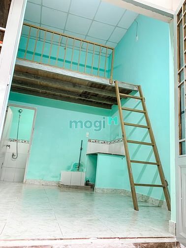 Hình ảnh Phòng 25m2-2,5tr gác lửng, máy lạnh, toilet ngay KCN Tân Bình