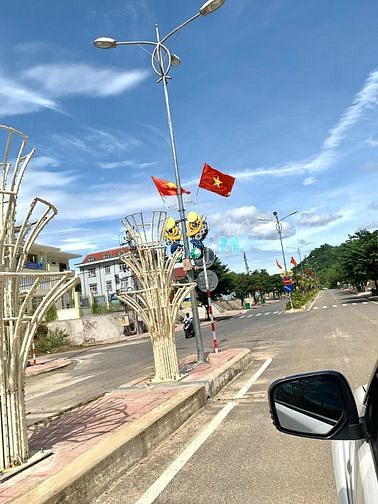 Hình ảnh Đất TT Thạnh Mỹ Nam Giang Quảng Nam sát sân vận động SHR đường 7m5