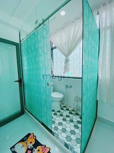 Hình ảnh Bán Nhà 2 Tầng Đ.CMT8 Q.3 Sổ Hồng Riêng
