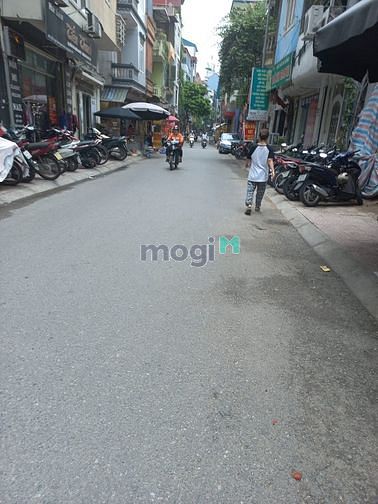 Hình ảnh Bán mảnh đất vàng Việt Hưng, long biên, 3.5 tỷ, 40m2 mt 6m, ngõ thông