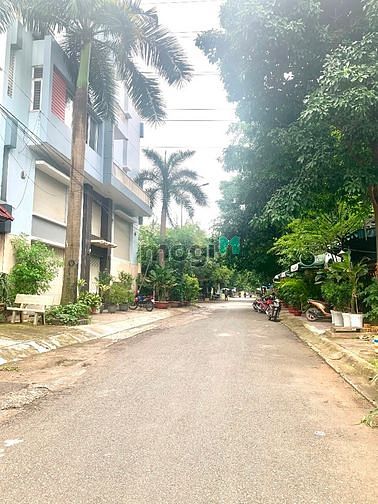 Hình ảnh Lô đất khu biệt thự Lê Thin Riêng, đường 8 mét, 72m2, giá 3.9 tỷ