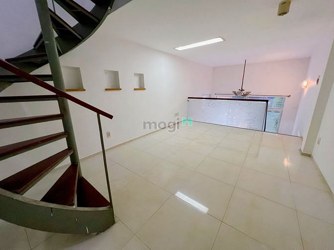 Hình ảnh CHDV Cao Cấp Quận 1. Dạng 2 PN Đủ NT Rộng 60M2