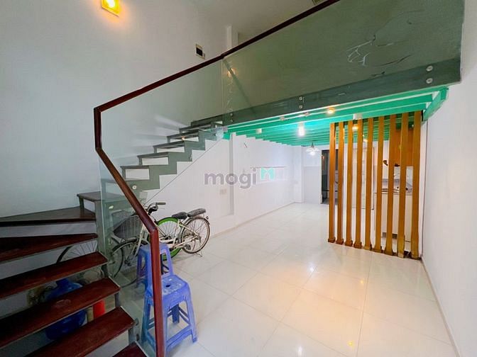 Hình ảnh CHDV Cao Cấp Quận 1. Dạng 2 PN Đủ NT Rộng 60M2