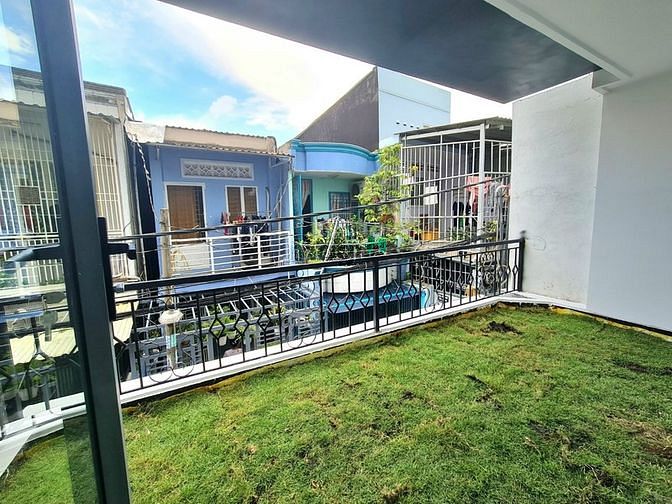 Hình ảnh Siêu phẩm balcony 45m2 gần ngã tư hàng xanh