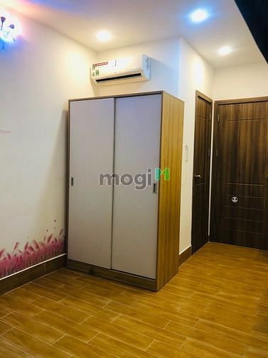 Hình ảnh Căn Hộ_Ban Công Lớn Thoáng Mát_Gần Chợ Tân Định_Quận 3