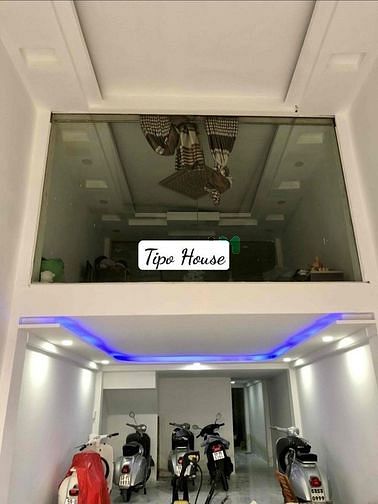 Hình ảnh Cho thuê nhà MT Trần Hưng Đạo, Q5