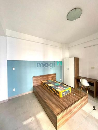 Hình ảnh ngay vòng xoay trần não, full nội thất, ban công lớn