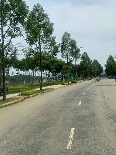 Hình ảnh Bán gấp lô đất Biệt Thự KDC Phú Mỹ,Quận 7,Dt:239m2, Gía:120tr/m2