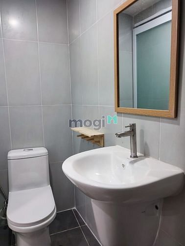 Hình ảnh Xuất cảnh bán gấp nhà 137/60 Bến Vân Đồn, Phường 6, Quận 4, 2,9m x9m