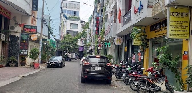 Hình ảnh Nhà mặt tiền đường Hoa khu Phan Xích Long