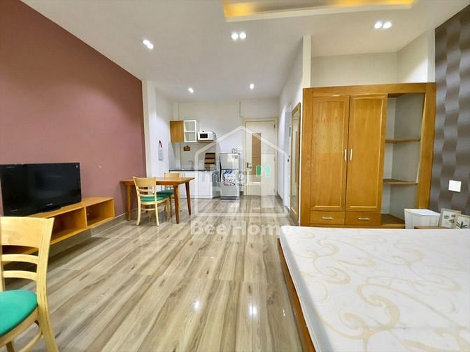 Hình ảnh CHDV Ban Công_Cửa sổ_Bồn tắm_New 100%_chân Cầu thị nghè