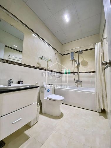 Hình ảnh CHDV Ban Công_Cửa sổ_Bồn tắm_New 100%_chân Cầu thị nghè