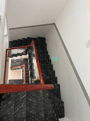 Hình ảnh Cho thuê nhà mới xây 160/40 Xô Viết Nghệ Tĩnh.Bình Thạnh.