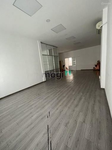 Hình ảnh Cho thuê tòa nhà MT Cộng Hoà, Tân Bình (8 * 30m) 7 tầng- 280tr