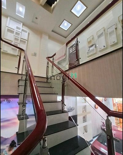 Hình ảnh BÁN 1 CĂN Đ.Hoàng Hoa Thám TB 48m2 3PN 2tỷ440