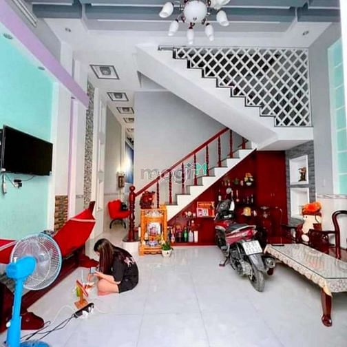 Hình ảnh Bán nhà đường Lý Chiêu Hoàng-Q6, 48m2, 1tỷ320, SHR