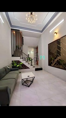 Hình ảnh Bán Nhà HXH 4 tầng 5,6x10 P11 Phan Văn Trị Bình Thạnh