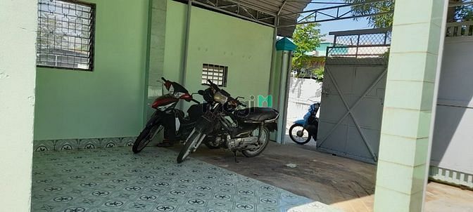 Hình ảnh Nhà C4 Ở Ngay Gần 200m2 Đất Nguyễn Thị Thử Hóc Môn