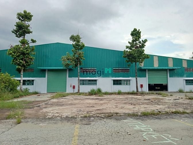 Hình ảnh Cho thuê Kho Tam Bình Thủ Đức 4300m2, cách 100m QL1A, đầy đủ tiện nghi