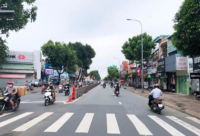 Hình ảnh Bán lô đất MTKD 30M, Lê Thị Riêng, ngang 5m, DT 100m2, gần UBND Q.12
