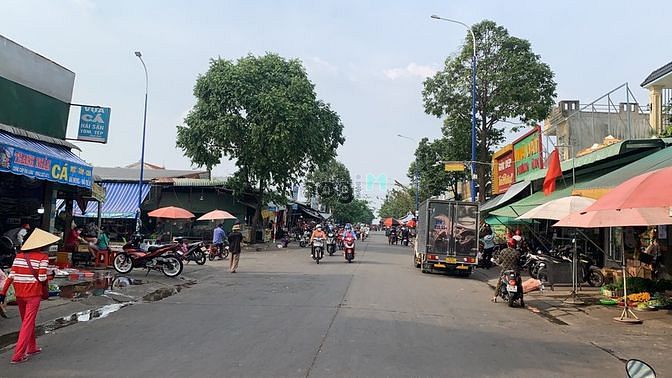 Hình ảnh Đất thổ cư 100%. Gần trục DT782.Dân cư đông.Sổ hồng riêng