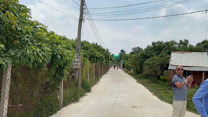 Hình ảnh Đất thổ cư 100%. Gần trục DT782.Dân cư đông.Sổ hồng riêng