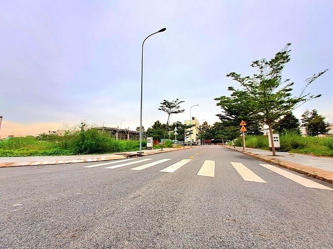 Hình ảnh Dĩ An - 2 lô đất full thổ cư 60m2, đã có sổ, chiết khấu lên đến 8%