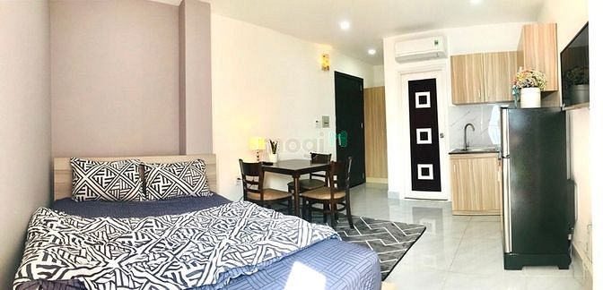 Hình ảnh Ban công lớn, full nội thất, gần chợ