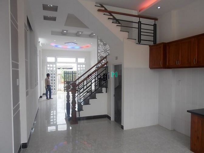 Hình ảnh Vỡ nợ bán gấp nhà Nguyễn Thị Thập 1T1L, 64m2 sổ hồng riêng - gần UBND