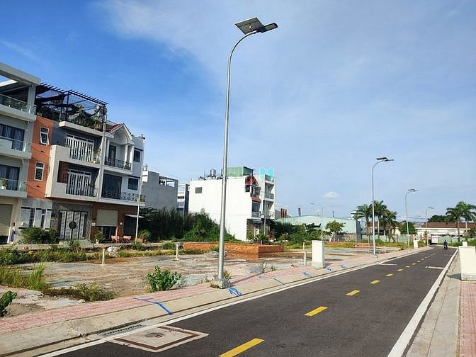Hình ảnh Hàng hiếm bán lô đất 50m2 gần Aeon Bình Tân giá cực tốt