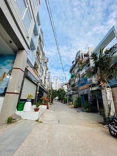 Hình ảnh Bán CHDV , thu nhập 50tr/ tháng , 5 tầng , Hoàng Quốc Việt Quận 7