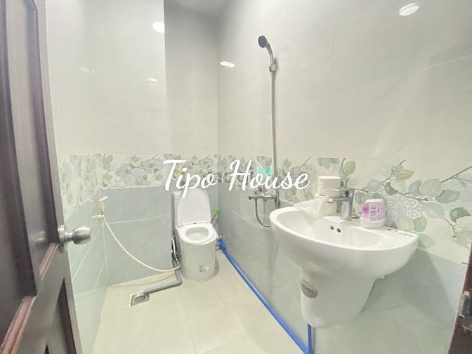 Hình ảnh Cho thuê nhà MT đường 3 tháng 2 Q11