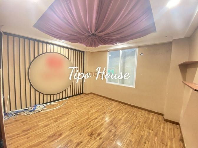 Hình ảnh Cho thuê nhà MT đường 3 tháng 2 Q11
