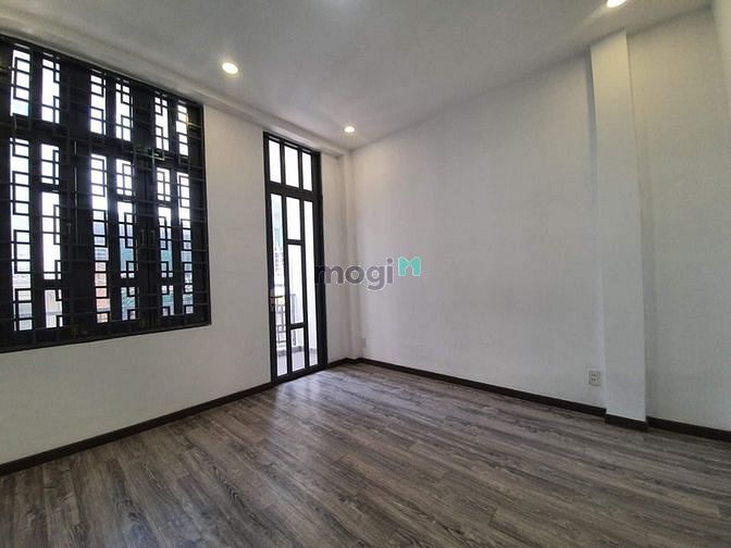 Hình ảnh Bể Nợ Bán Nhà Gấp đường Lê Quang Sung quận 6 SHR