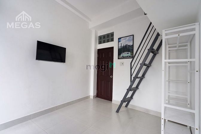 Hình ảnh Mb6623 nạp rút nhanh chóng full nội thất ban công ngay Văn Lang CS2 CS3
