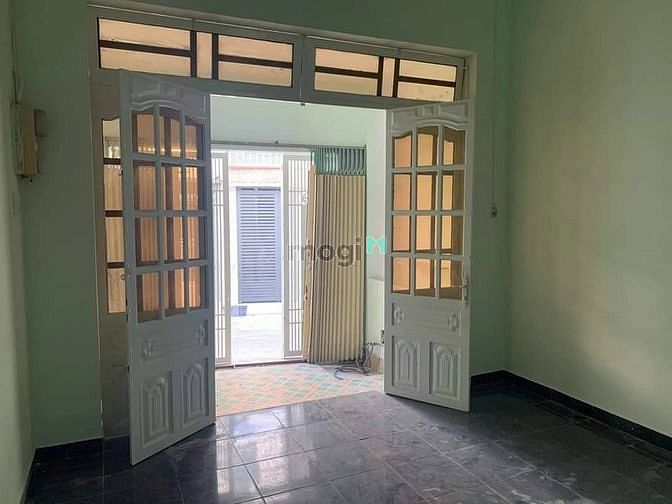 Hình ảnh Bán nhà trệt lửng đường 102 Lã Xuân Oai _ P.TNPA , Quận 9