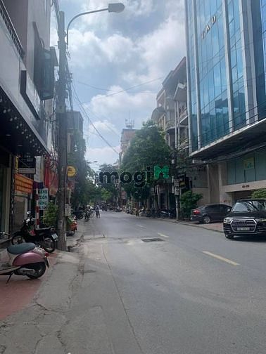 Hình ảnh Bán nhà Hoàng văn Thái Phân lô cao cấp