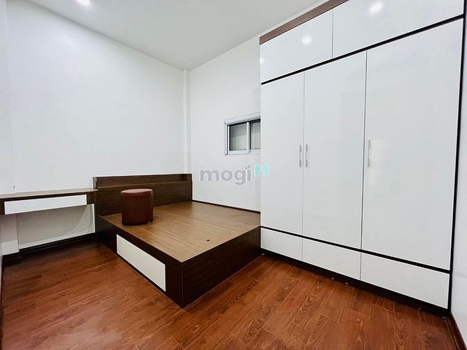 Hình ảnh Bán nhà Hoàng văn Thái Phân lô cao cấp