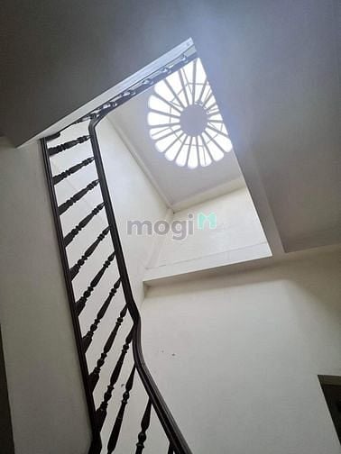 Hình ảnh Nhà bán phố Ngô Gia Tự, Long Biên 99  4  4