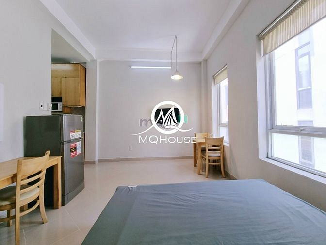 Hình ảnh Căn studio FullNT có cửa sổ thoáng mát Quận 3