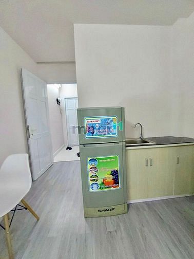 Hình ảnh Căn Hộ Studio Full NT Ban Công ngay Đinh Tiên Hoàng Q1