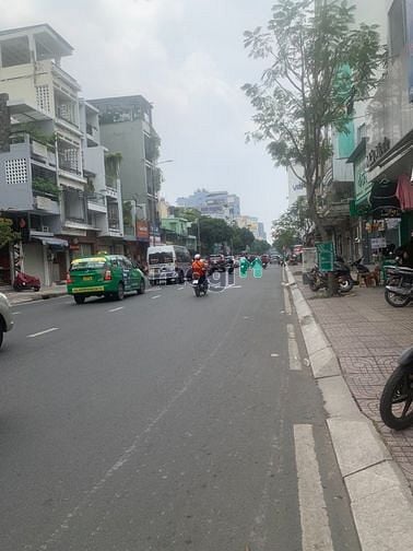 Hình ảnh Cho thuê nhà MT 522 Điện Biên Phủ, Quận 10