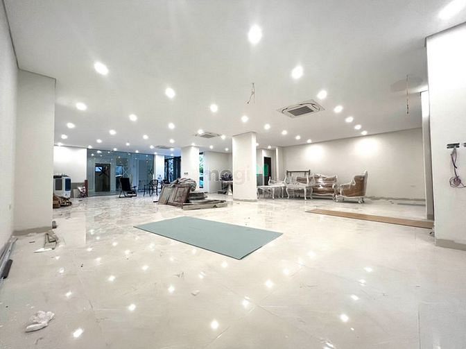 Hình ảnh Cho thuê nhà phố ĐỘI CẤN, DT 150m2x2 tầng, MT 8m, Giá 80tr