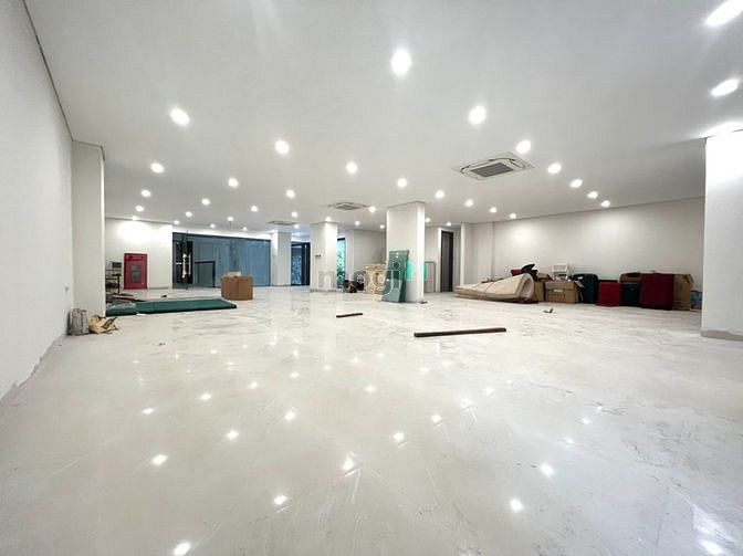 Hình ảnh Cho thuê nhà phố ĐỘI CẤN, DT 150m2x2 tầng, MT 8m, Giá 80tr