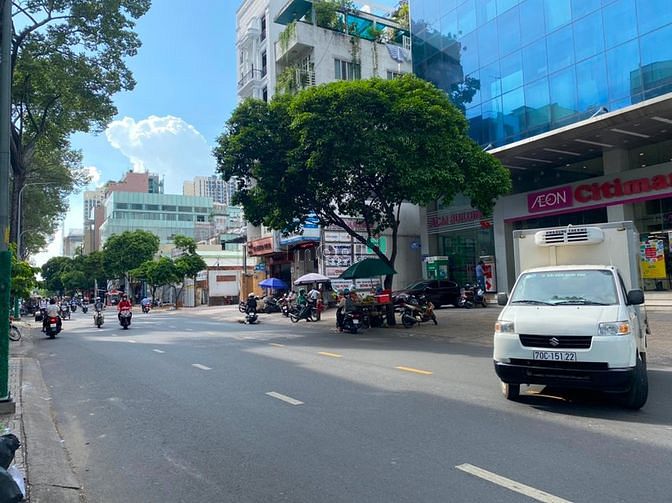 Hình ảnh CHO THUÊ BuiLDing MT Cao Thắng - Hầm 8 Tâng - Giá Hấp Dẫn !!!