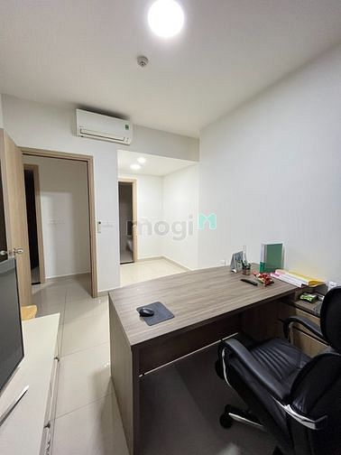 Hình ảnh Cho Thuê 65m2, 2PN, 2WC View Q1, Nhà RÈM, Máy Lạnh Gía 14tr City View
