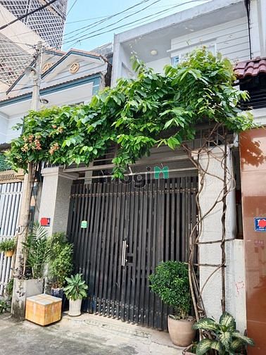Hình ảnh Siêu hót- hẻm 6m cách 1 căn ra thạnh xuân 21. 5.5 tỷ.