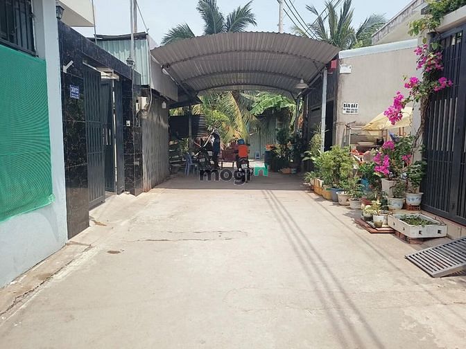 Hình ảnh Bán lô đất hẻm 369 đường Lò Lu Phường Trường Thạnh, Quận 9