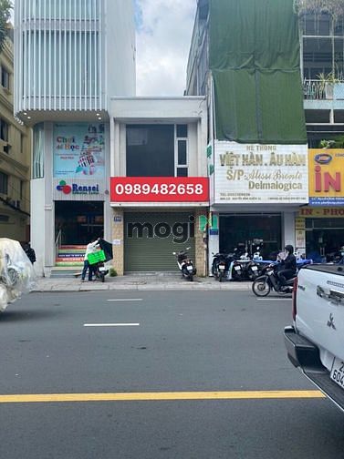 Hình ảnh Cho thuê 2 lầu SÀN SUỐT làm Showrom trưng bày MT Q1