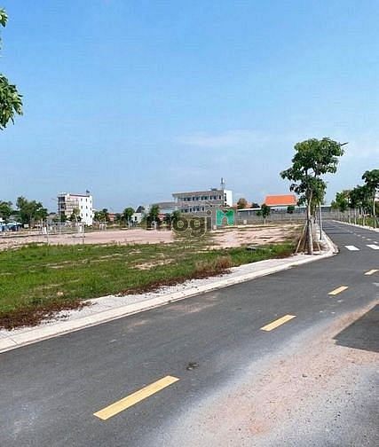 Hình ảnh Đất KDC Thanh Nhựt,Q.Nhà Bè. Giá 1tỷ790. DT 100m2.Full thổ cư. Sổ sẵn